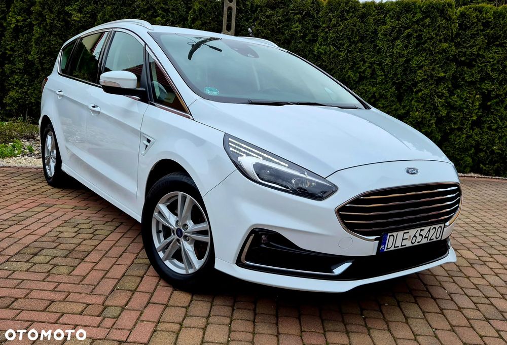 Ford S-Max 2.0 EcoBlue Titanium - 1