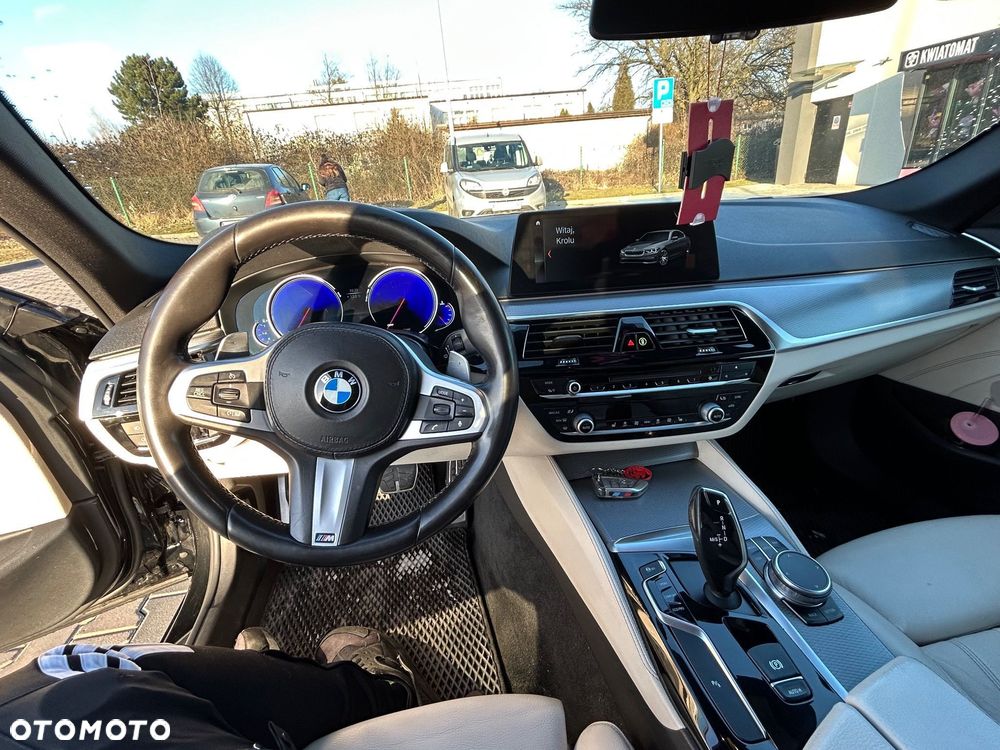 BMW Seria 5 530i xDrive M Sport sport - 17