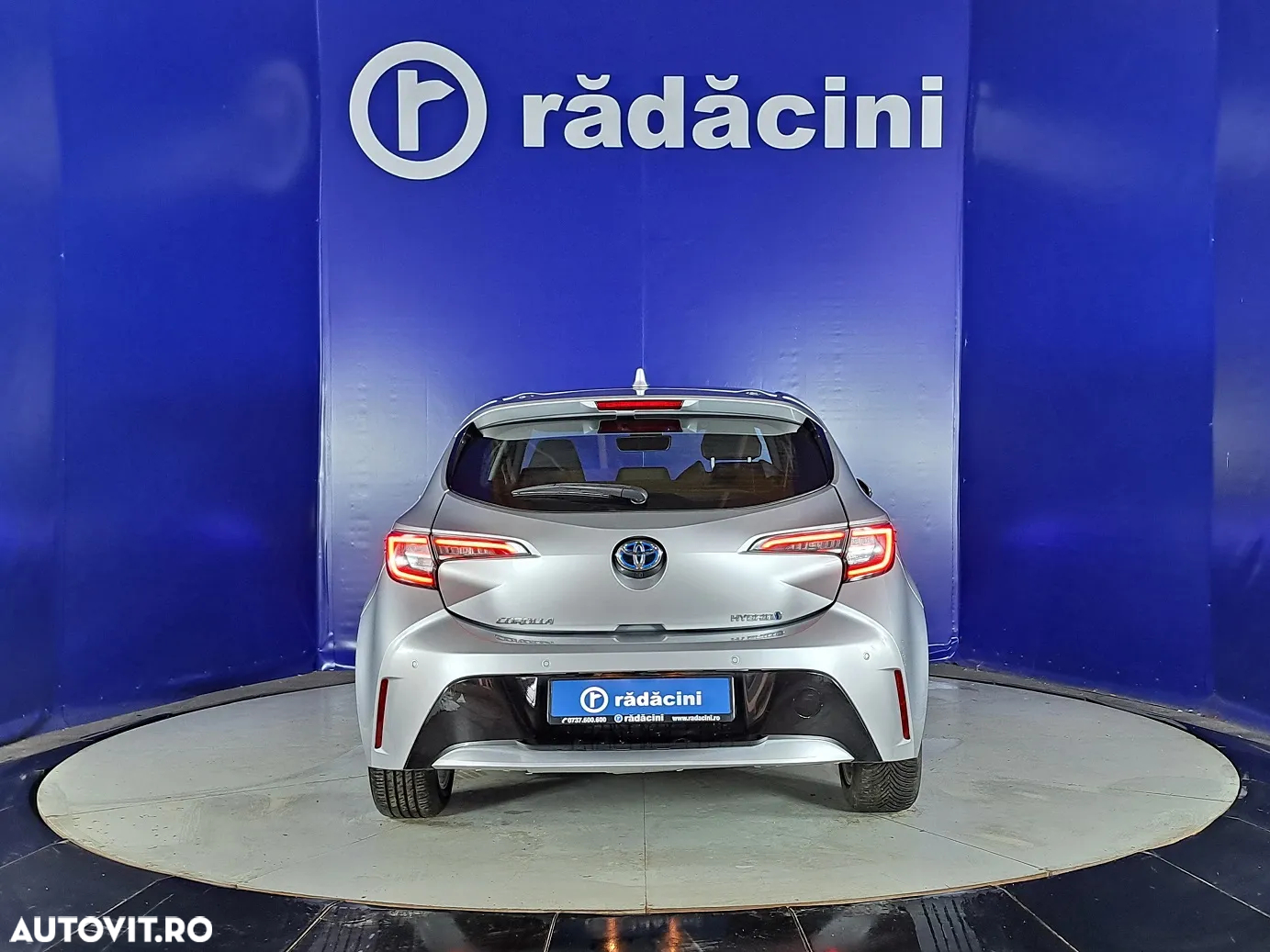 Toyota Corolla - 4