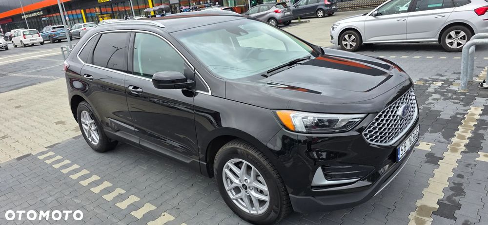 Ford Edge - 4