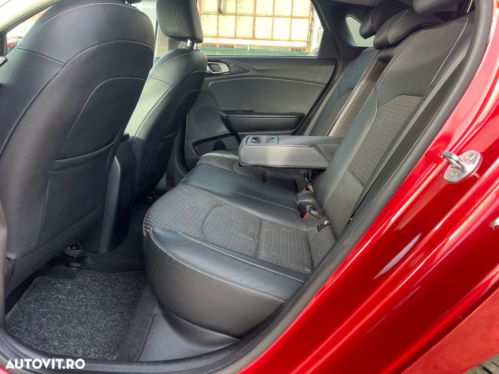 Kia Ceed 1.6 CRDi Edition 7 - 8