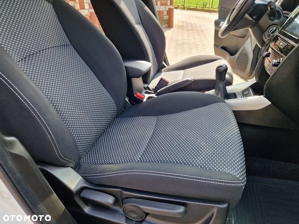 Suzuki Vitara 1.6 Premium 2WD - 26
