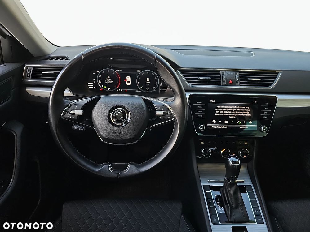 Skoda Superb 2.0 TDI SCR Ambition DSG - 5