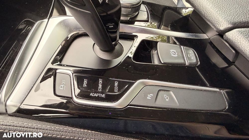 BMW Seria 5 520i Aut. Luxury Line - 20