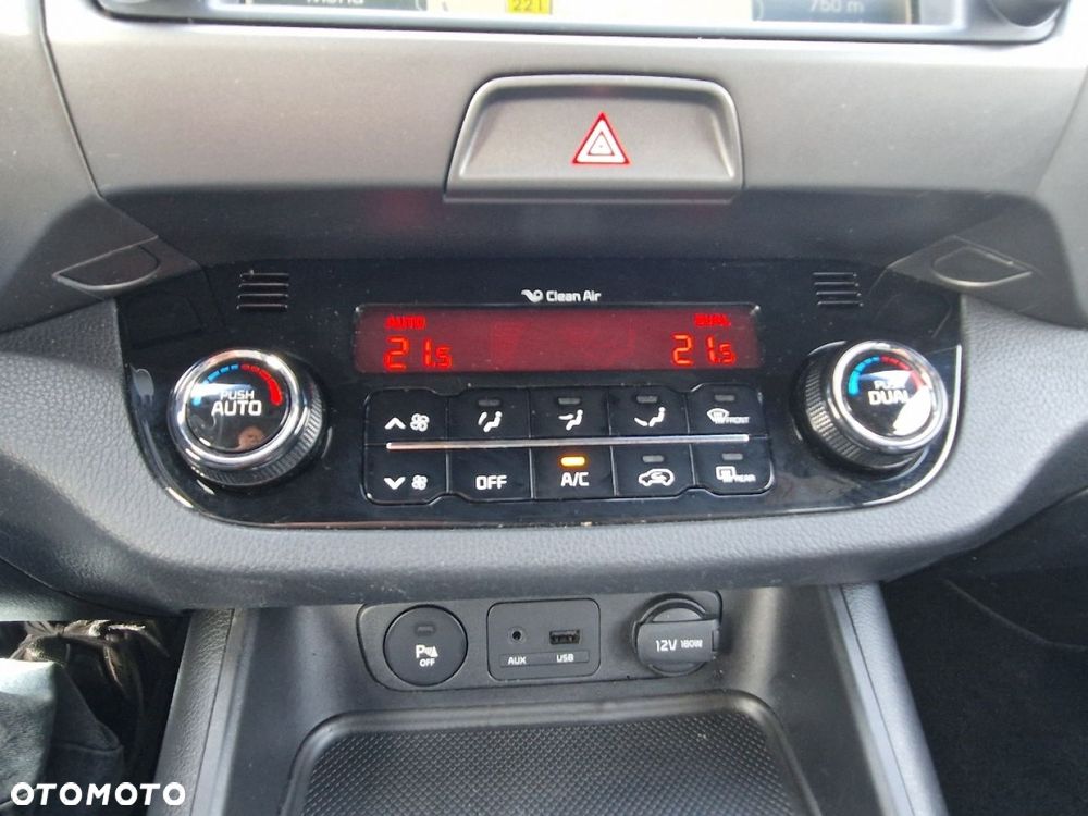 Kia Sportage 1.7 CRDI 2WD Vision - 14