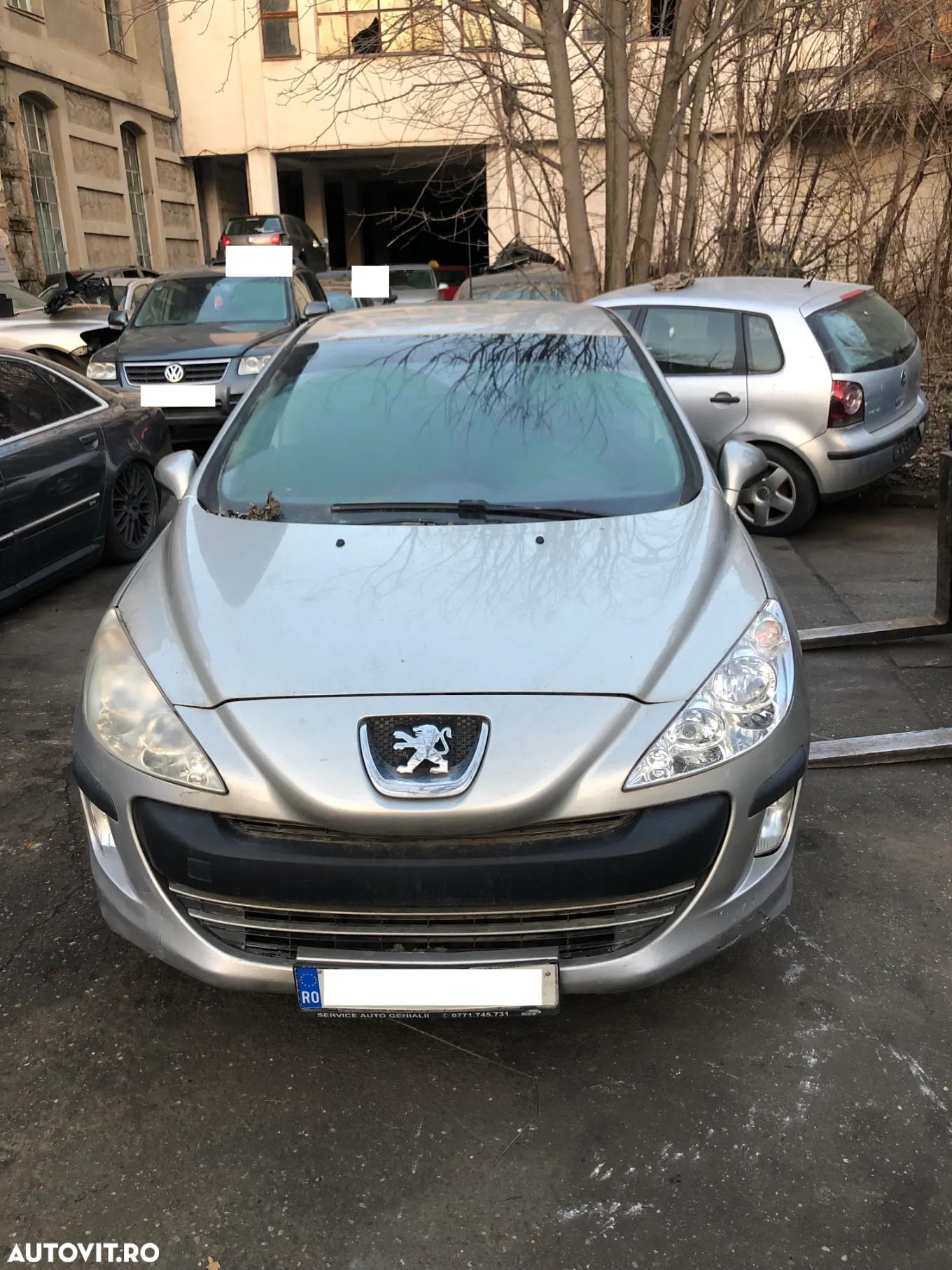 Dezmembrez Peugeot 308 gri argintiu 1.6 HDI cutie automata 2008 - 9
