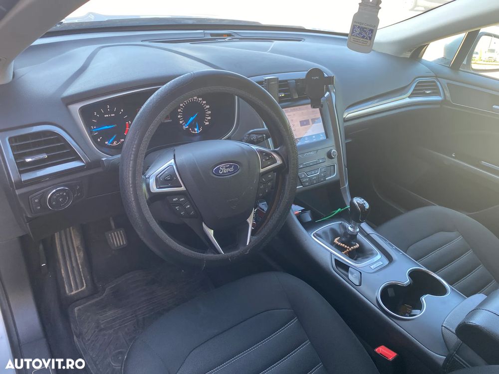 Ford Mondeo 2.0 TDCi Business - 5