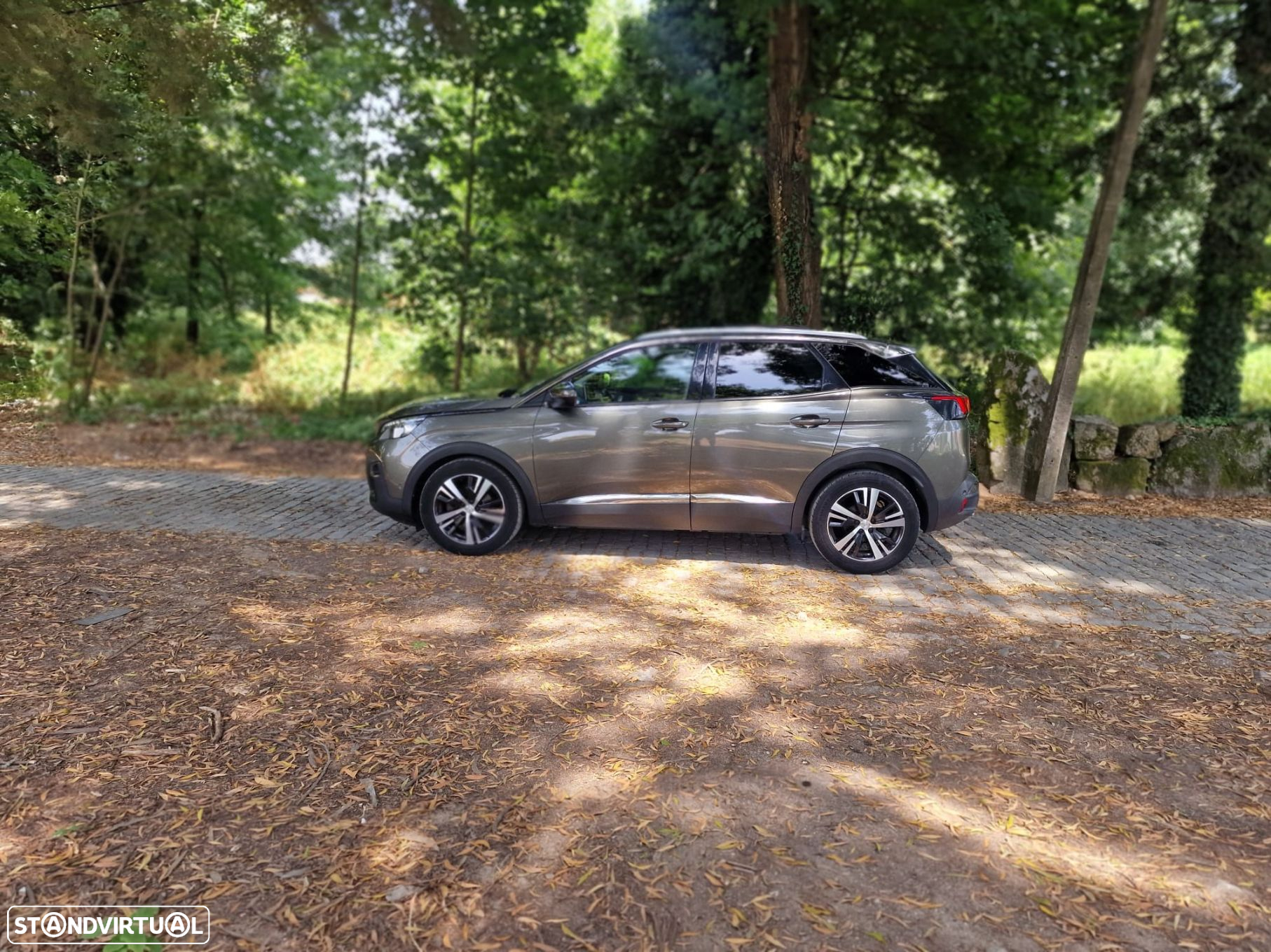 Peugeot 3008 1.2 PureTech GT Line Grip Control EAT6 - 31