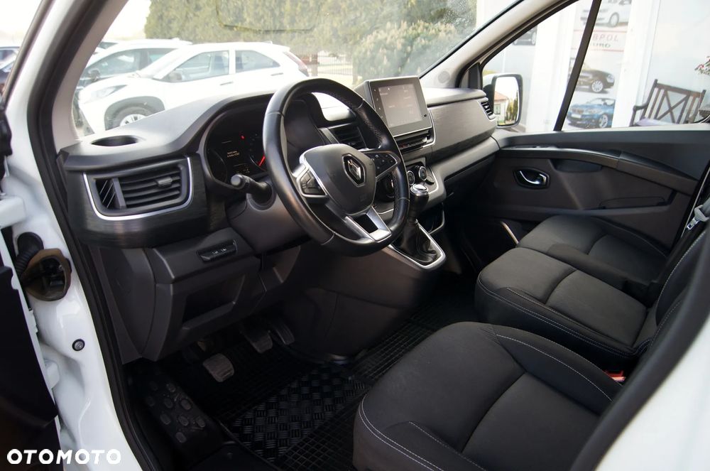 Renault Trafic - 8