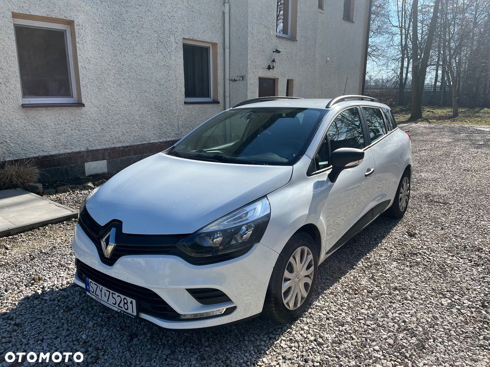 Renault Clio - 1