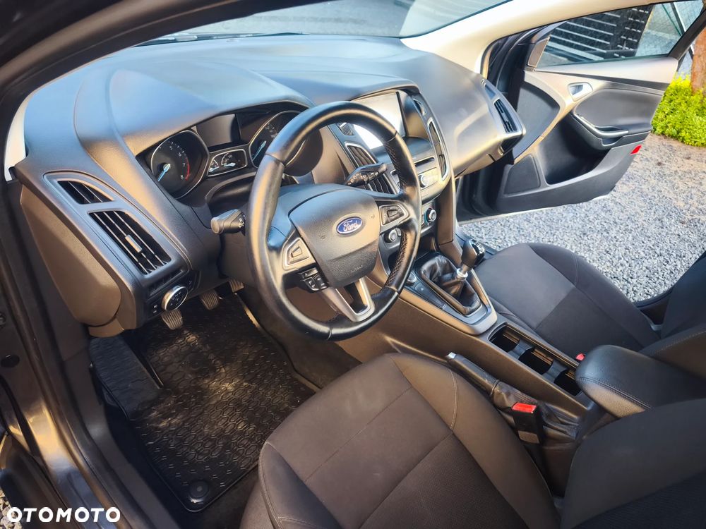 Ford Focus - 7