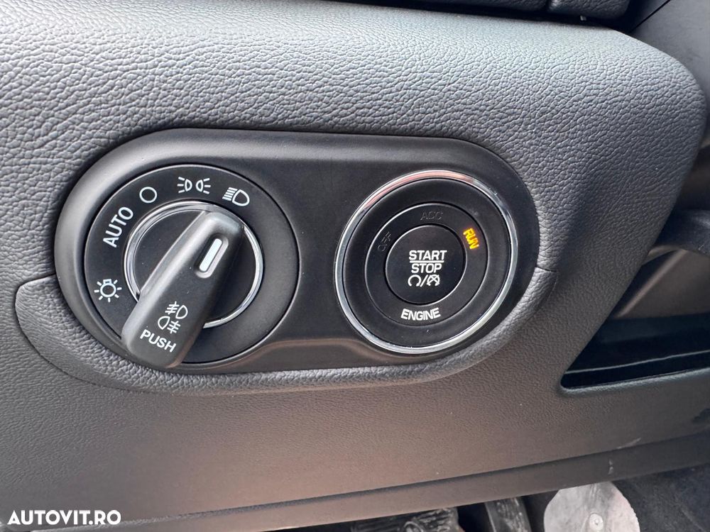 Maserati Levante S - 12