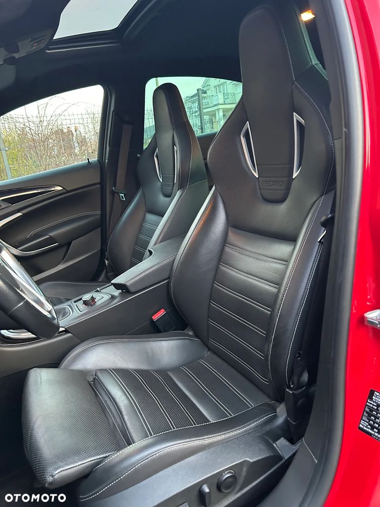 Opel Insignia 2.0 T Cosmo 4x4 - 22