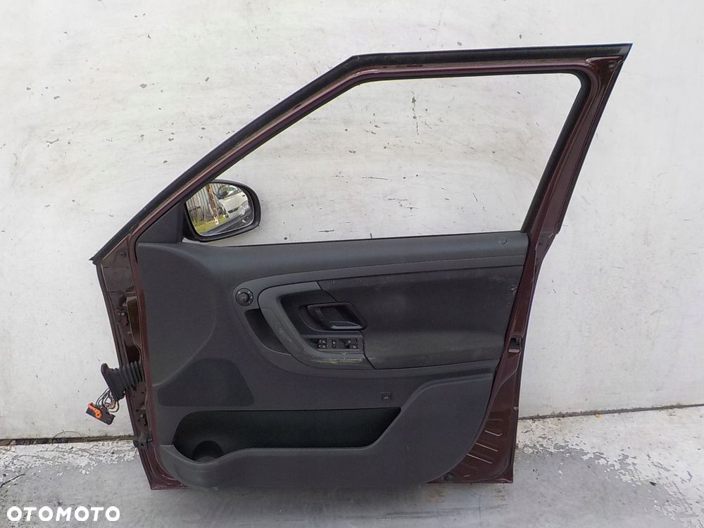 832 SKODA FABIA II DRZWI PRAWE PRZÓD PRZEDNIE 832 - 4