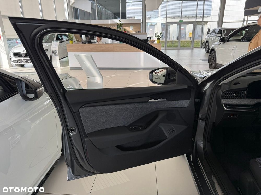Skoda Superb 2.0 TDI SCR 4x4 Drive DSG - 29