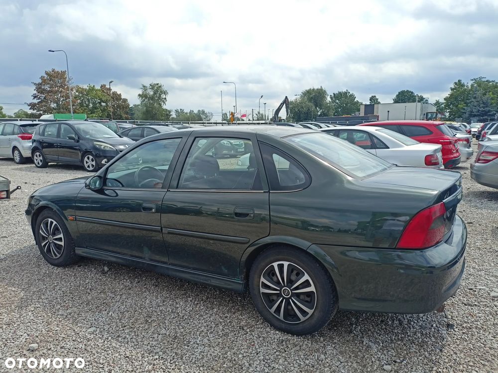 Opel Vectra - 3