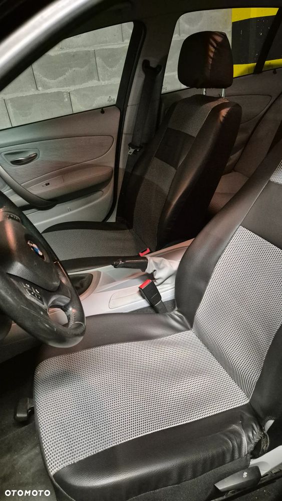 BMW Seria 1 116d DPF - 11