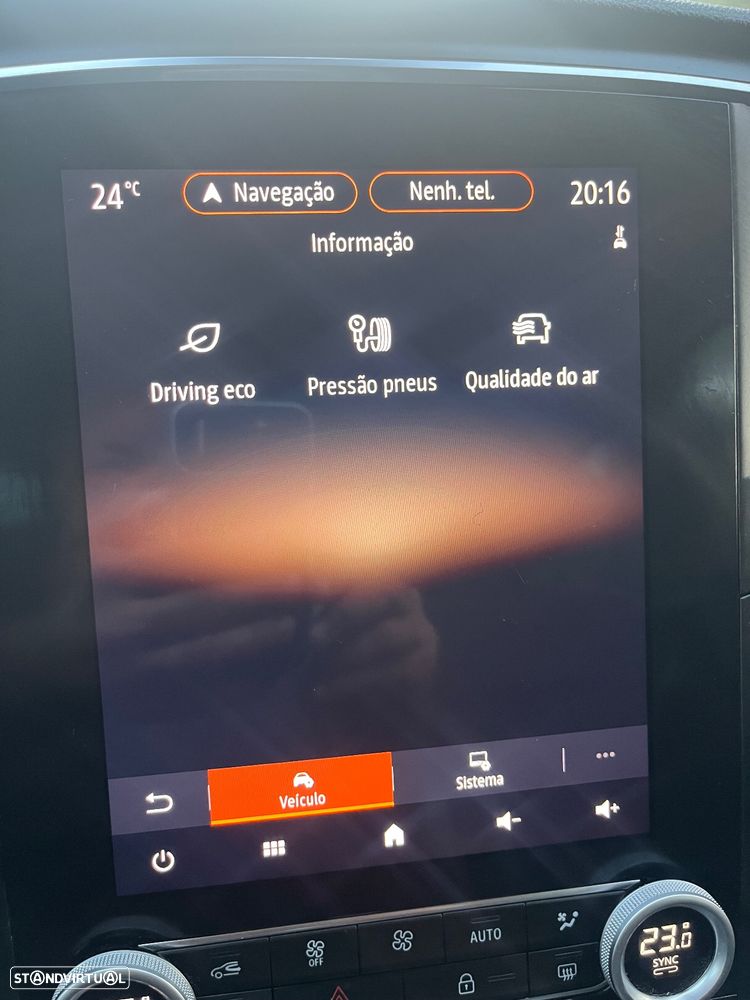Renault Mégane 1.5 Blue dCi Intens EDC - 27