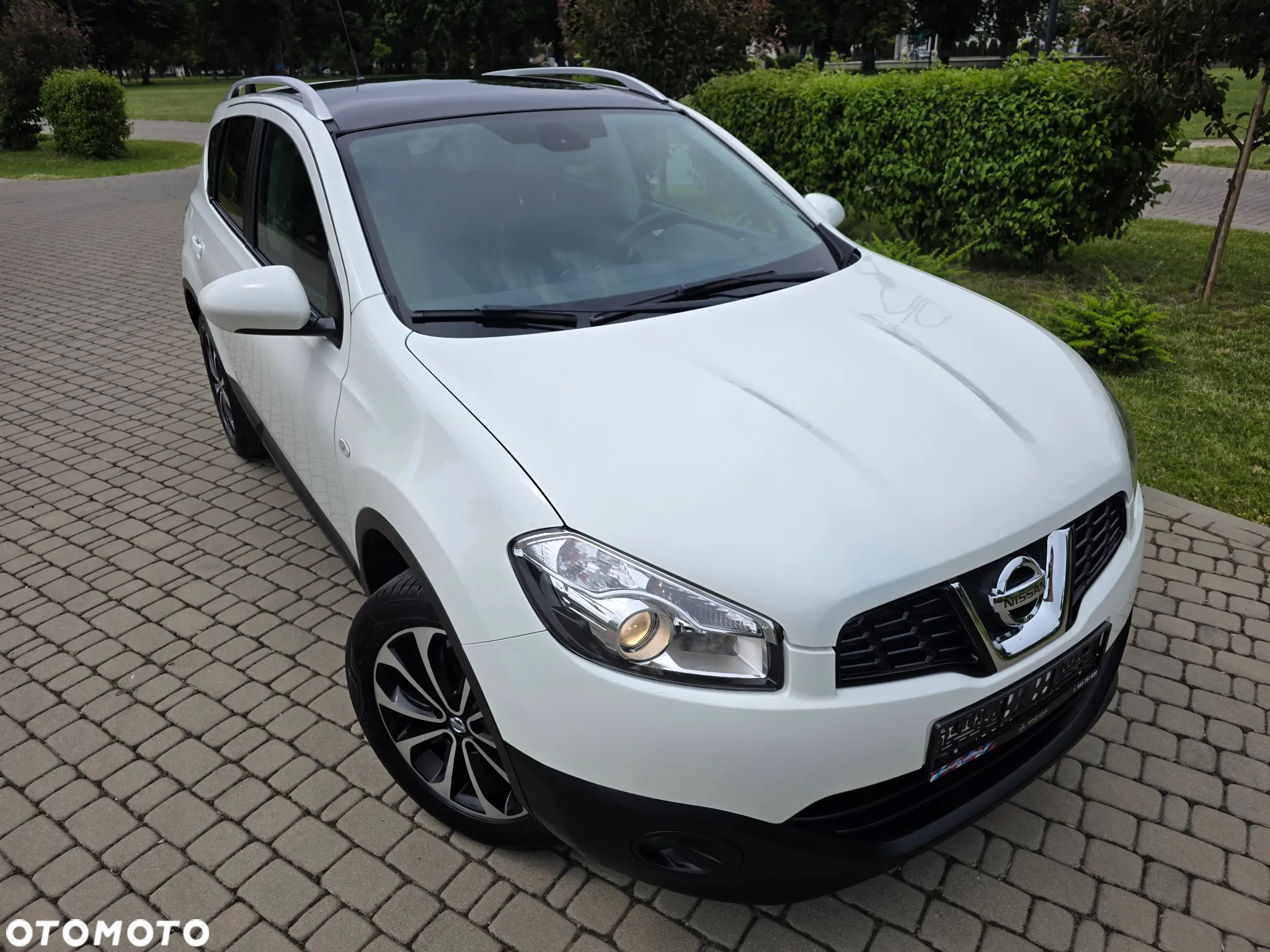 Nissan Qashqai 2.0 4 x 4 tekna - 10