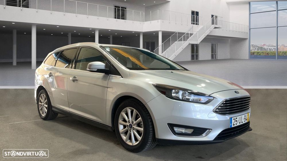 Ford Focus 1.0 EcoBoost Titanium - 3