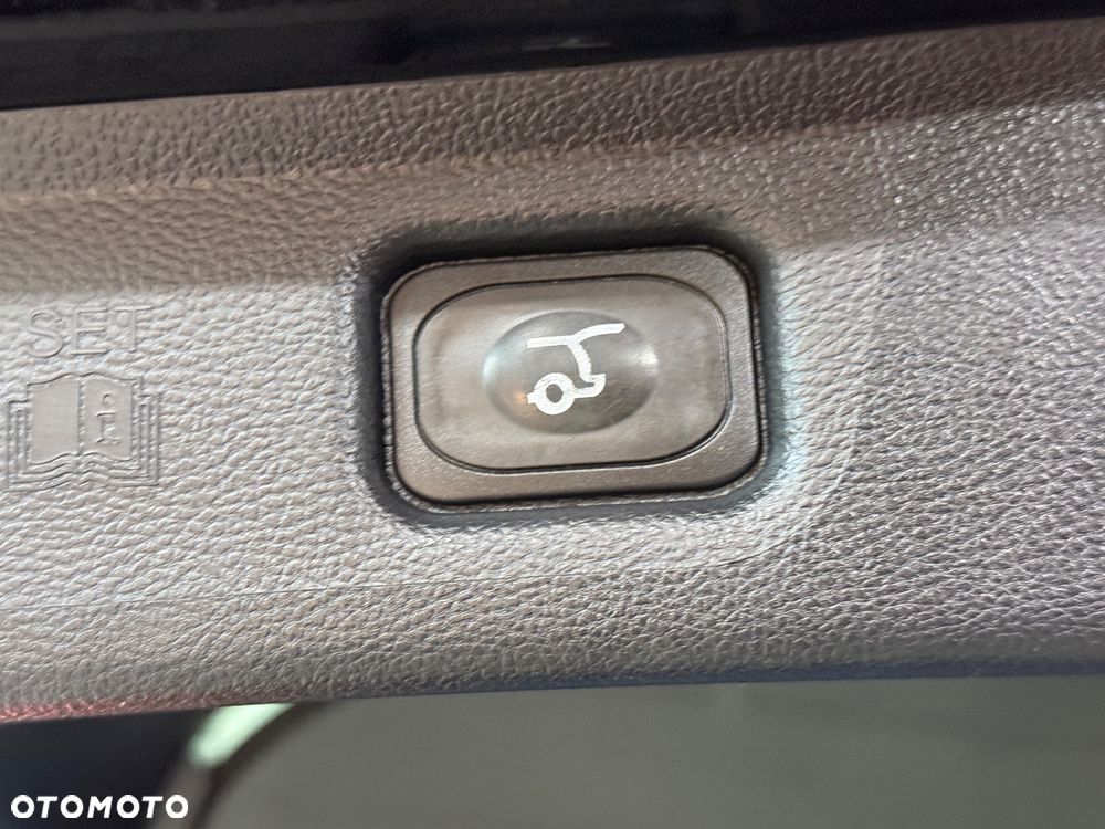 Ford S-Max 2.0 TDCi Titanium PowerShift - 16