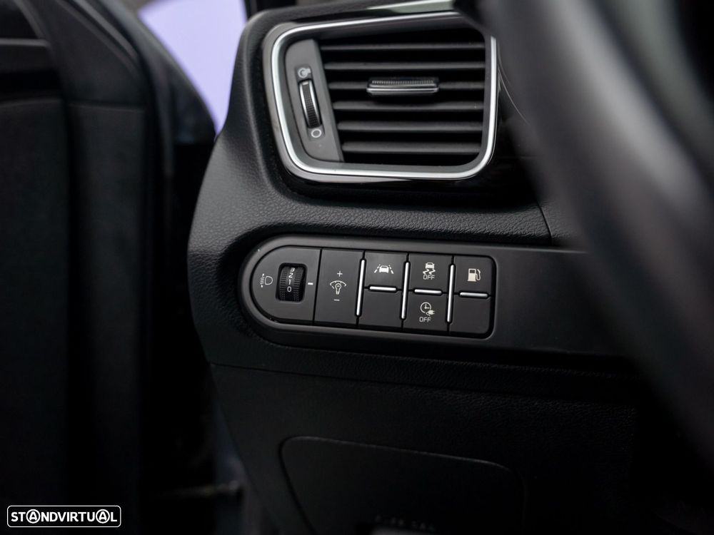 Kia Ceed SW 1.6 GDi PHEV Drive 6DCT - 17