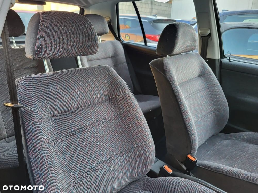 Volkswagen Golf 2.0 Syncro - 8
