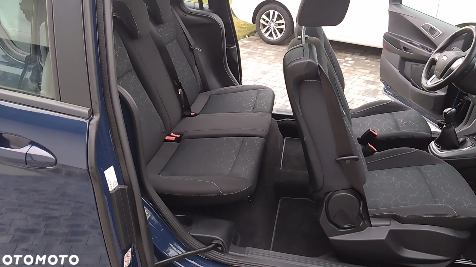 Ford B-MAX - 12