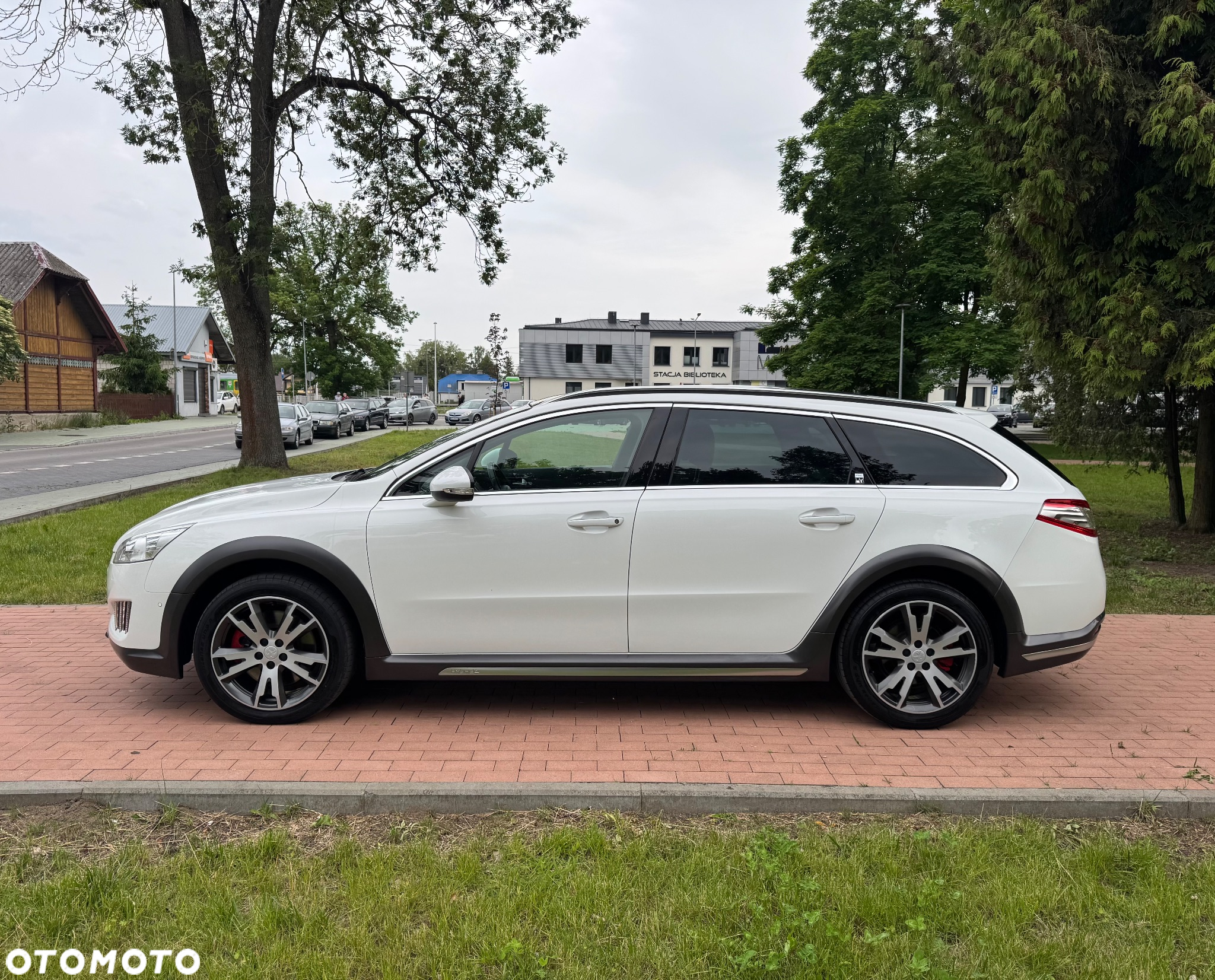 Peugeot 508 RXH 2.0 HDi HYbrid4 - 14