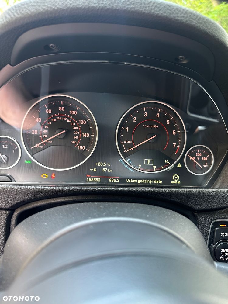 BMW Seria 3 330i M Sport sport - 17