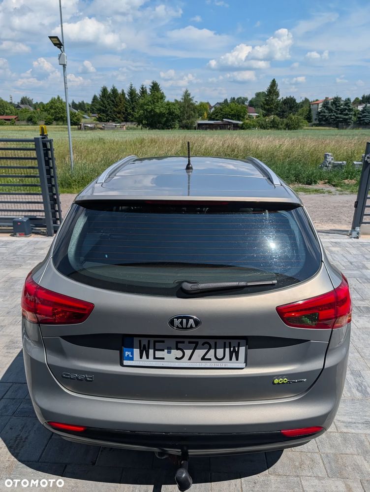 Kia Ceed 1.6 GDI M - 11