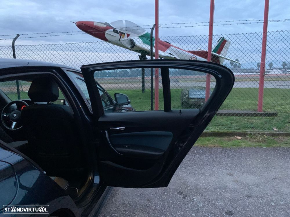 BMW 118 d Pack M - 42