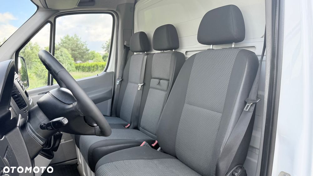 Mercedes-Benz sprinter - 9