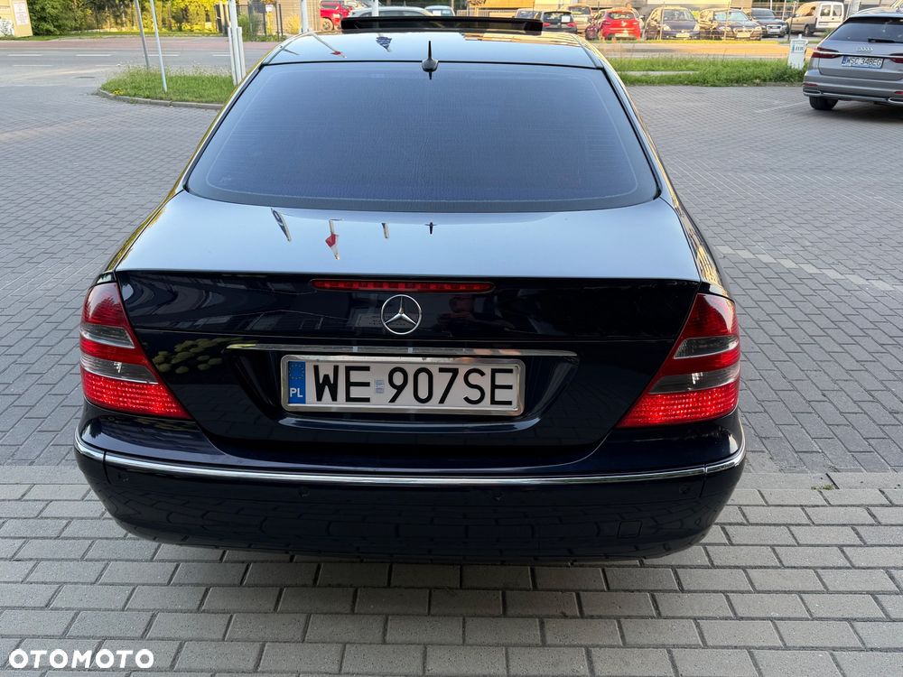 Mercedes-Benz Klasa E - 15
