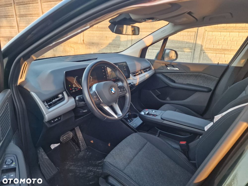 BMW Seria 2 218i Advantage - 7