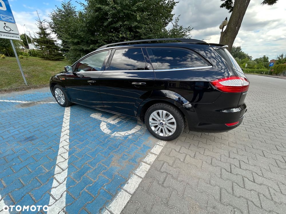 Ford Mondeo 2.0 TDCi Ghia - 8