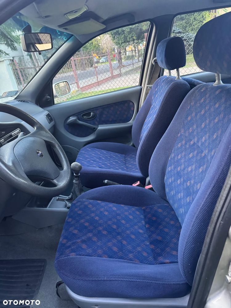 Fiat Siena - 11