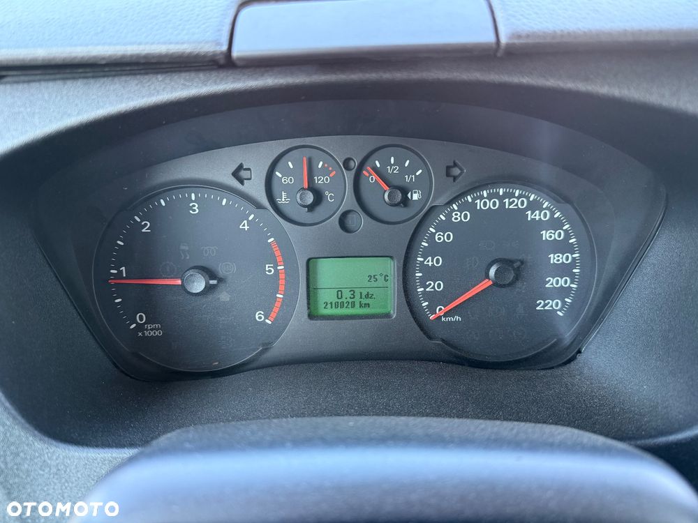 Ford Transit - 13