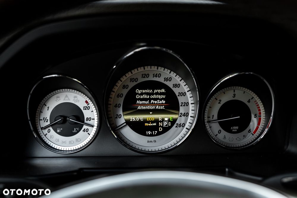Mercedes-Benz GLK 250 BlueTEC 4Matic 7G-TRONIC - 37