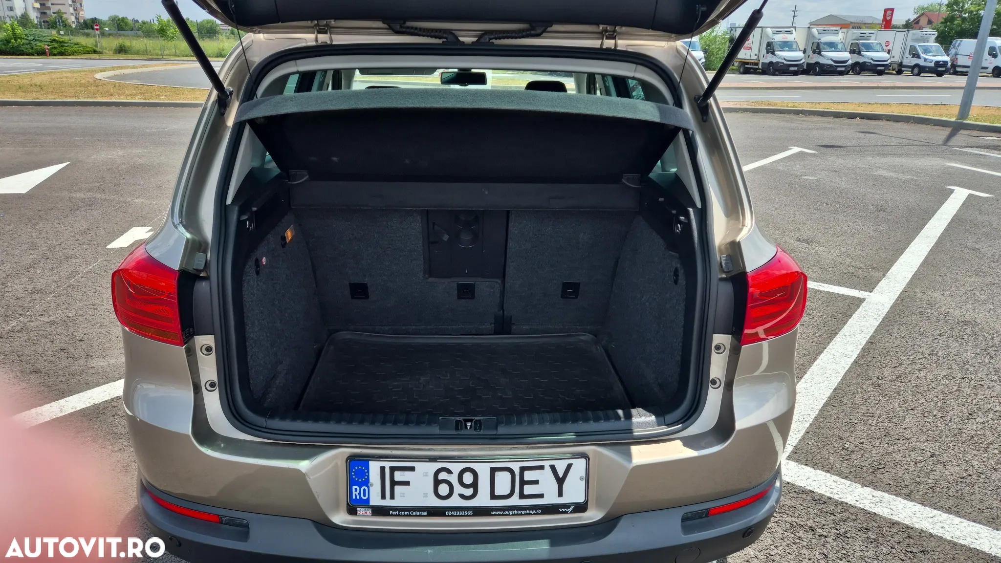 Volkswagen Tiguan 2.0 TDI 4Motion Sport & Style - 6