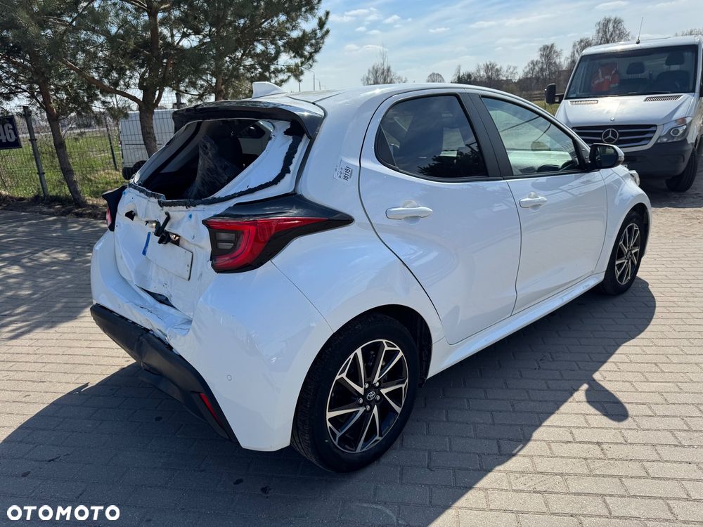 Toyota Yaris 1.5 VVT-i Elegant - 4