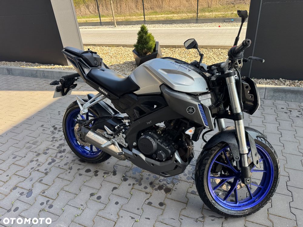 Yamaha MT - 5