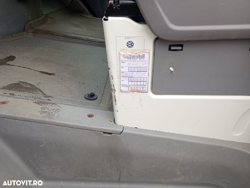 Volkswagen Crafter 2.5TDi - 13