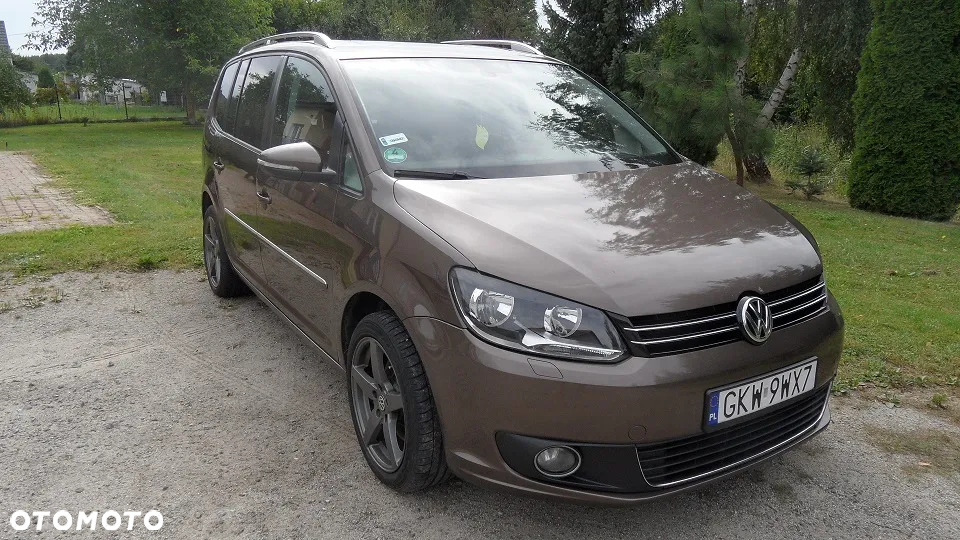 Volkswagen Touran 2.0 TDI DPF Highline DSG - 2