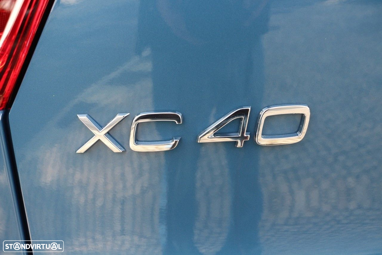 Volvo XC 40 Recharge Plus - 9