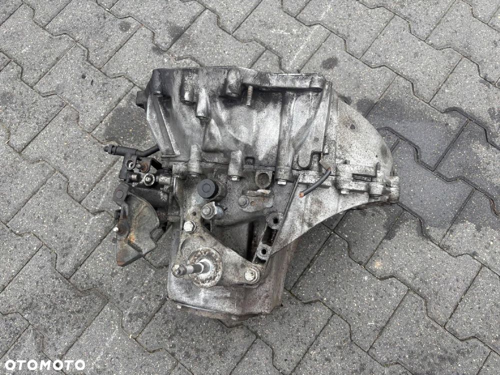 SKRZYNIA BIEGÓW 1.6 HDI 20EA08 PEUGEOT 308 2011 - 1