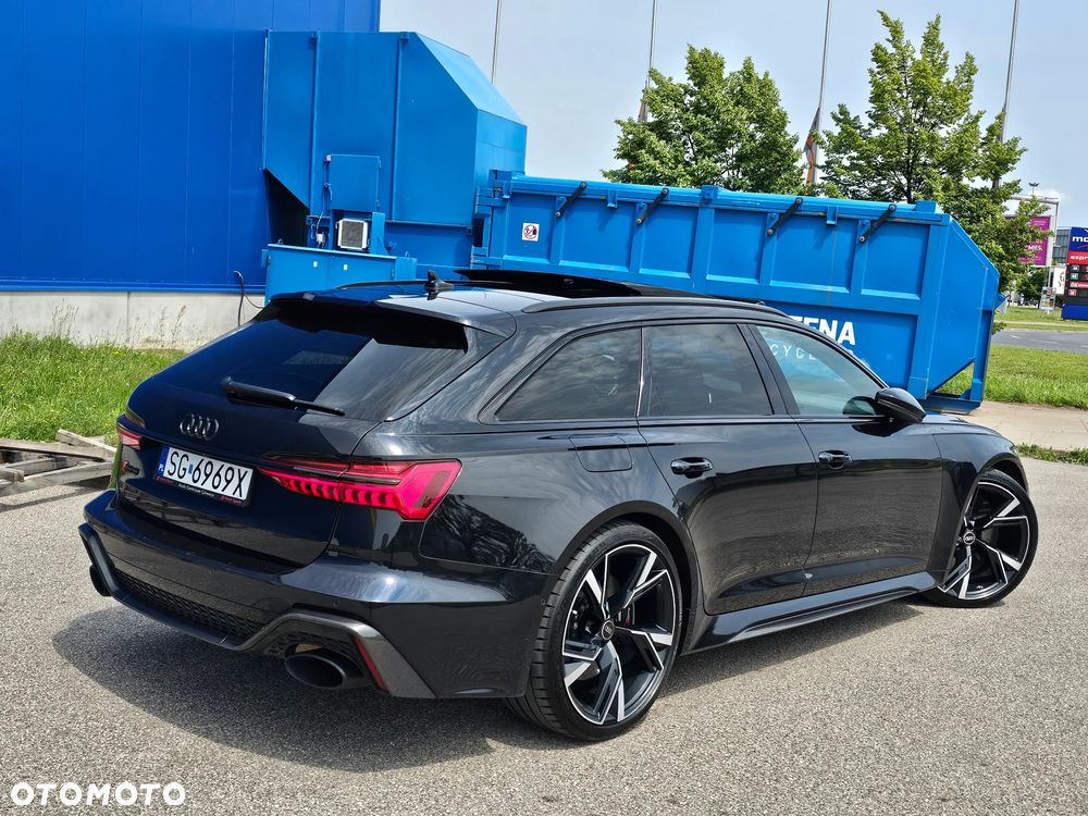 Audi RS6 Avant - 26