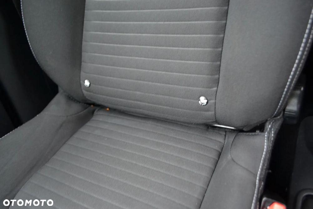 Renault Clio - 17