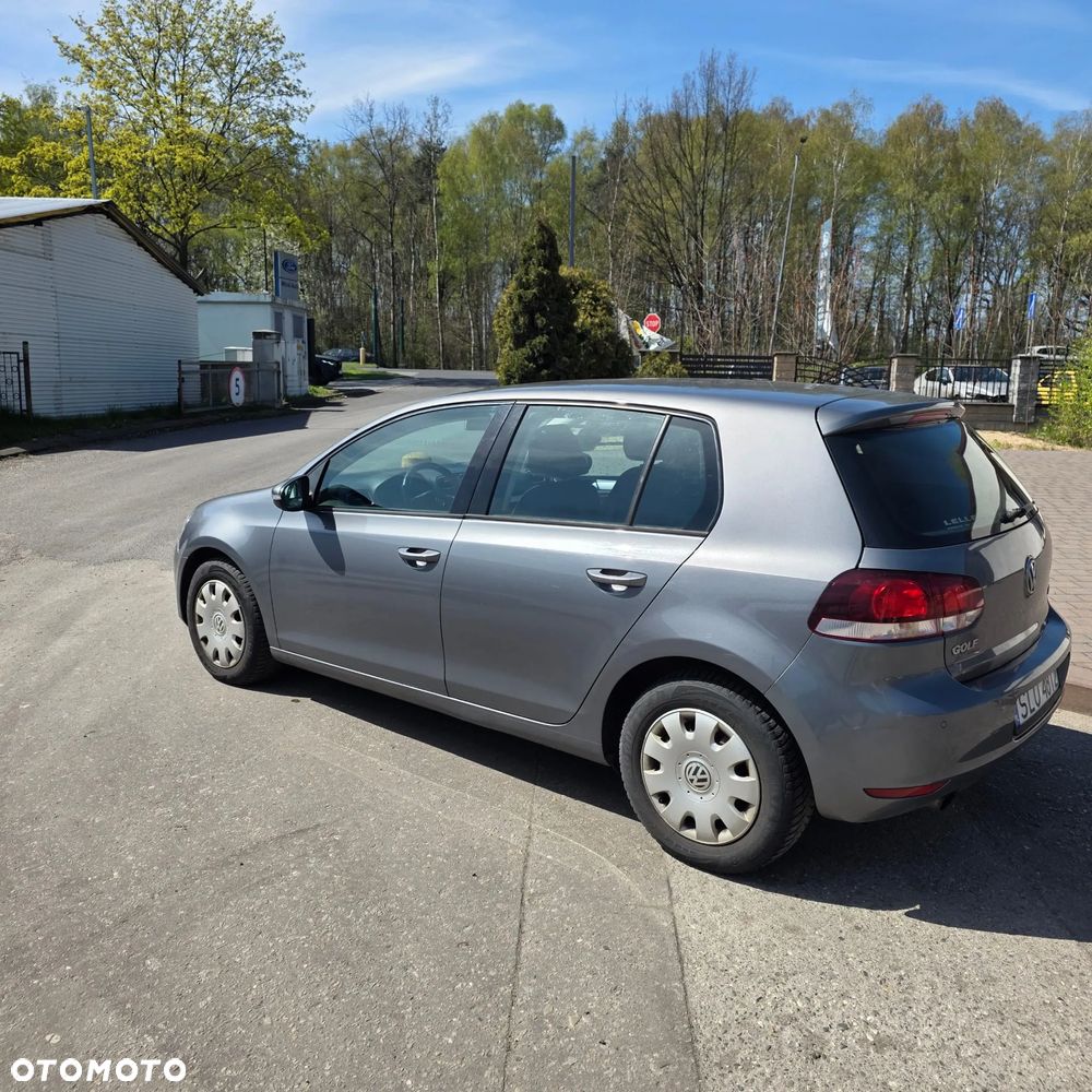 Volkswagen Golf 1.6 TDI BlueMot Comfortline - 2