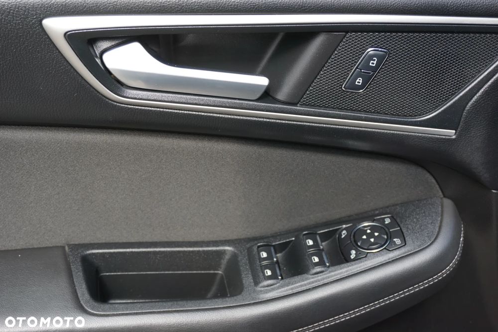 Ford S-Max 2.0 TDCi Titanium PowerShift - 20